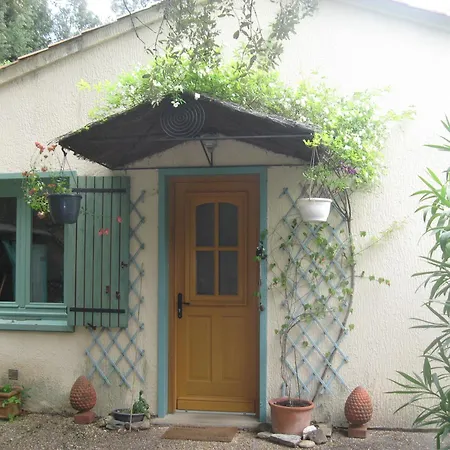 Le Petit Paradis *